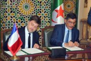 (الصورة: فيسبوك) توقيع اتفاقية تعاون بين مدينتي الجزائر ومرسيليا