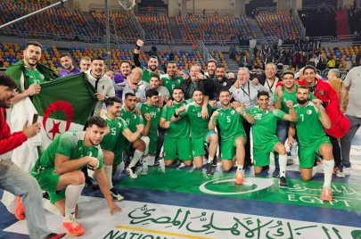 (الصورة: فيسبوك) المنتخب الجزائري لكرة اليد